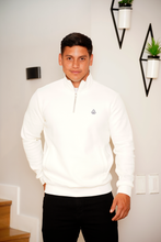 Cargar imagen en el visor de la galería, CHAQUETA BLANCA TEXT
