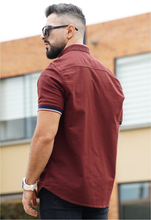 Cargar imagen en el visor de la galería, CAMISA SLIM FIT OBED MC
