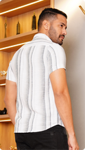 Cargar imagen en el visor de la galería, CAMISA SLIM FIT OBED MC
