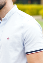 Cargar imagen en el visor de la galería, CAMISA SLIM FIT OBED MC
