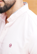 Cargar imagen en el visor de la galería, CAMISA SLIM FIT OBED MC
