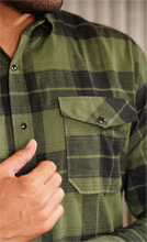 Cargar imagen en el visor de la galería, CAMISA SLIM FIT OBED ML
